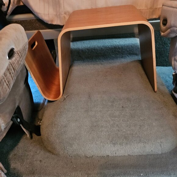 Authentic Offi Mag Table - Picture 9 of 9